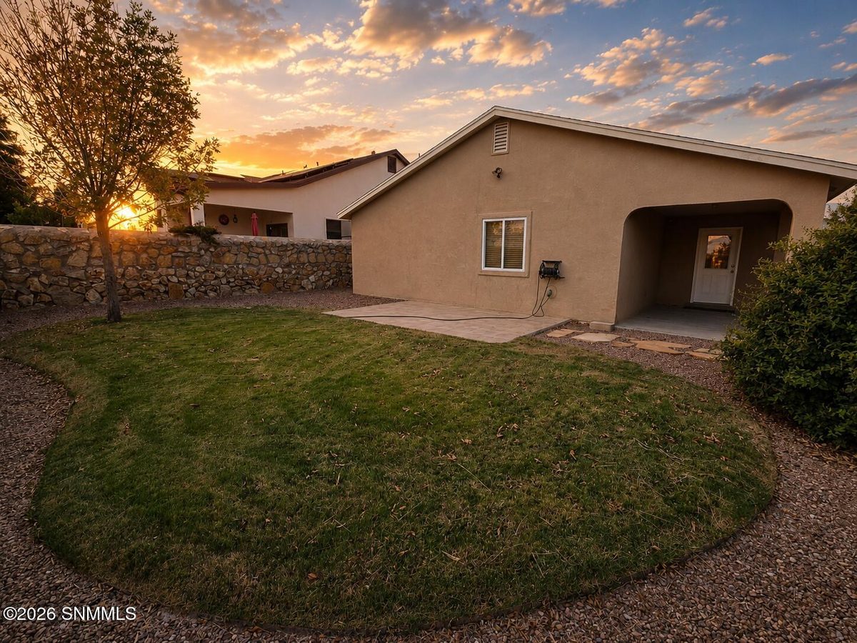 7533 Sierra Bella Place, Las Cruces, NM 88012 photo 13