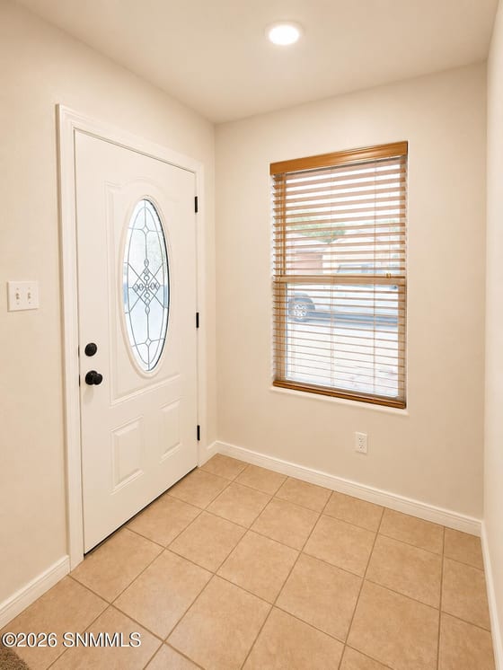 7533 Sierra Bella Place, Las Cruces, NM 88012 photo 2