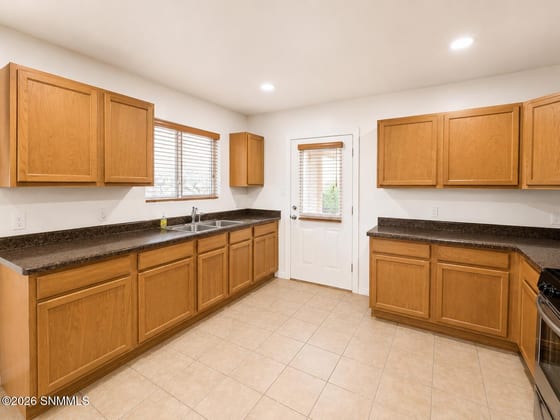 7533 Sierra Bella Place, Las Cruces, NM 88012 photo 5