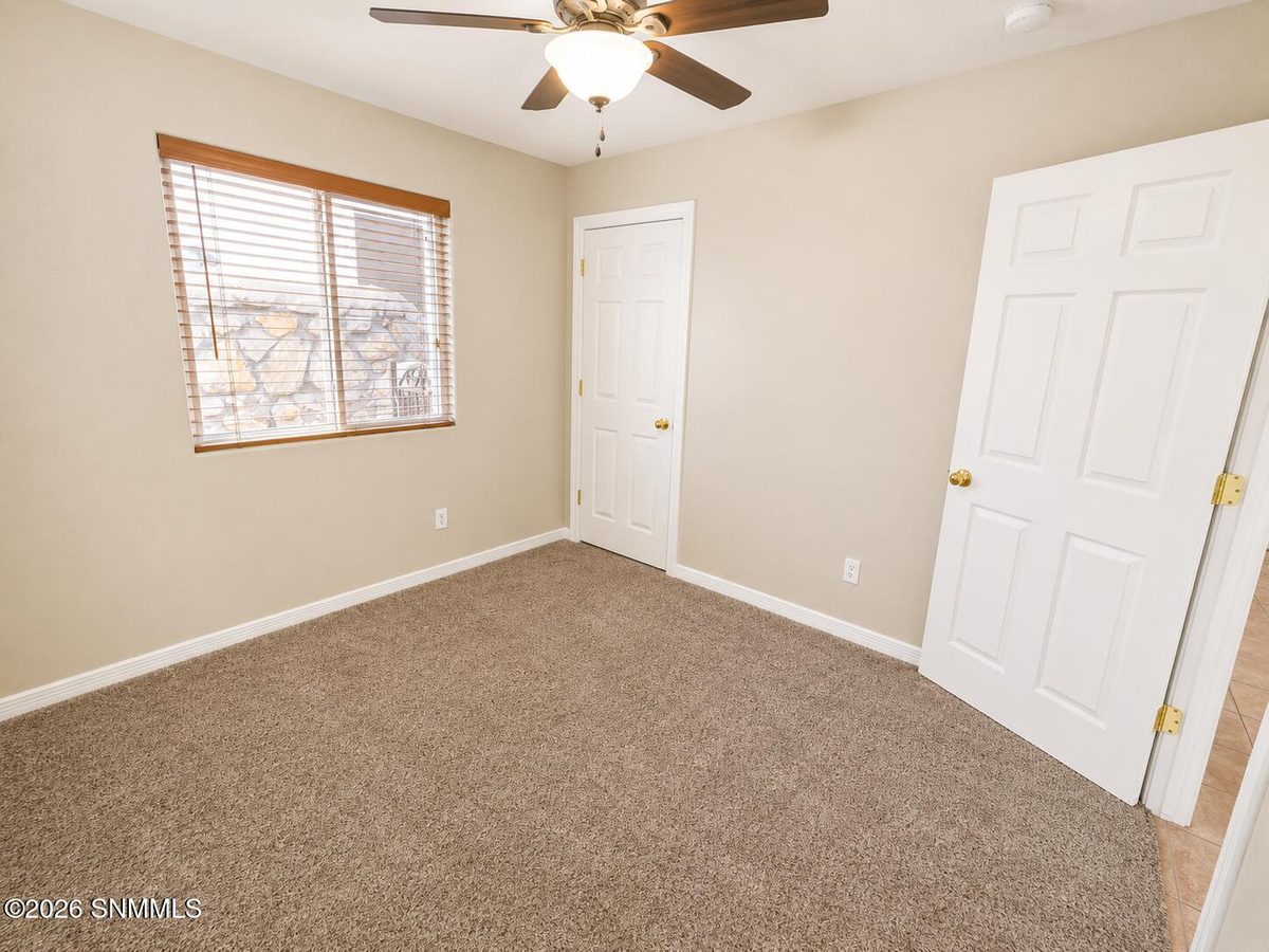 7533 Sierra Bella Place, Las Cruces, NM 88012 photo 8