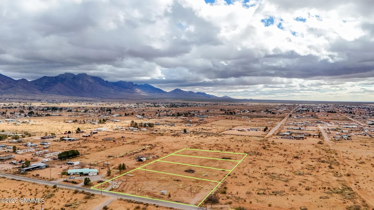 9200 El Centro #Lot 1 & 2, Las Cruces, NM 88011 photo 2