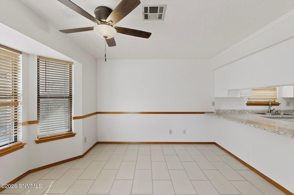 711 Windmill Drive, Las Cruces, NM 88011 photo 11