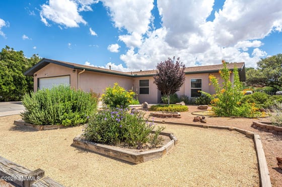 5497 Amarillo Del Sol, Las Cruces, NM 88007 photo 2
