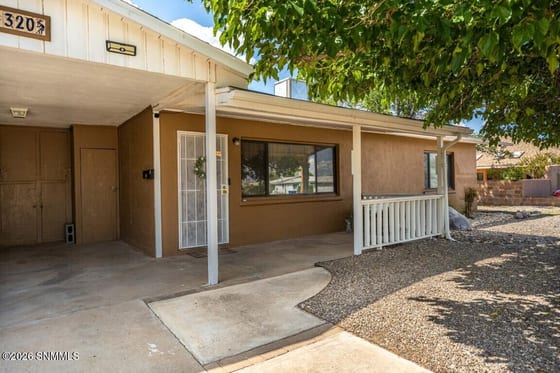 1320 Milton, Las Cruces, NM 88001 photo 4