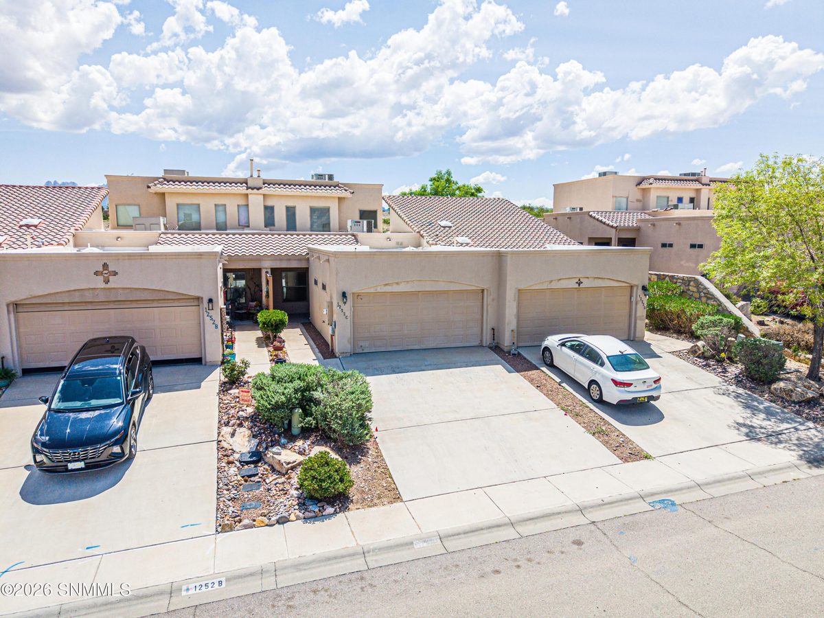 1252 Mission Nuevo Drive ## C2, Las Cruces, NM 88011 photo 1