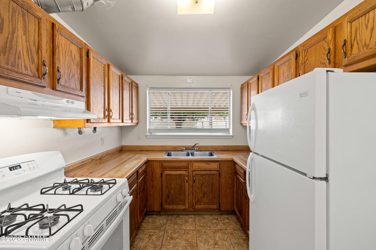 2117 Skyway Drive, Las Cruces, NM 88001 photo 6