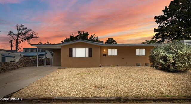 2117 Skyway Drive, Las Cruces, NM – 3 bedroom, 1,304 sqft single family residence for sale at $205,900