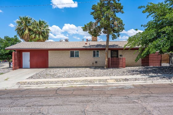 2101 Chilton Drive, Las Cruces, NM 88001 photo 3