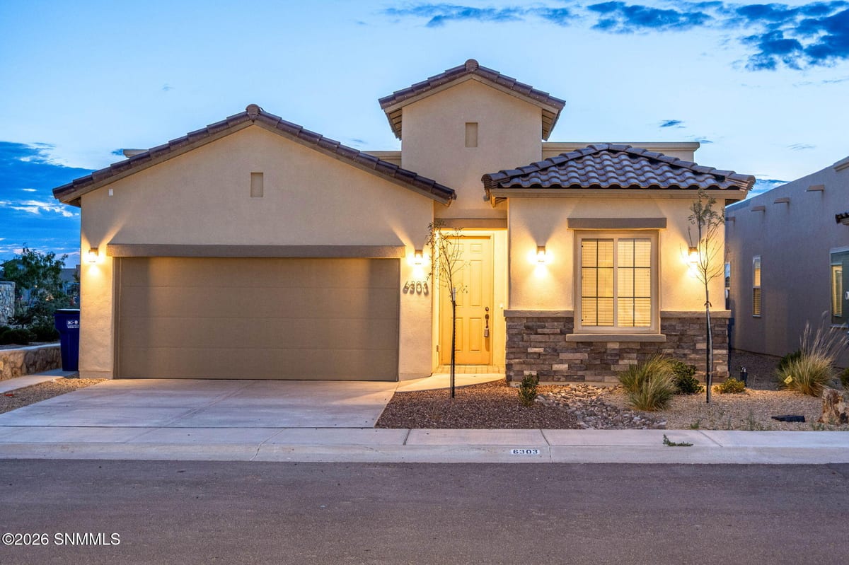 6303 Bayberry Road, Las Cruces, NM 88012 photo 1