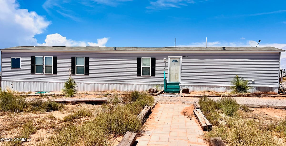 1353 Mojave Desert Drive, Chaparral, NM 88081 photo 1