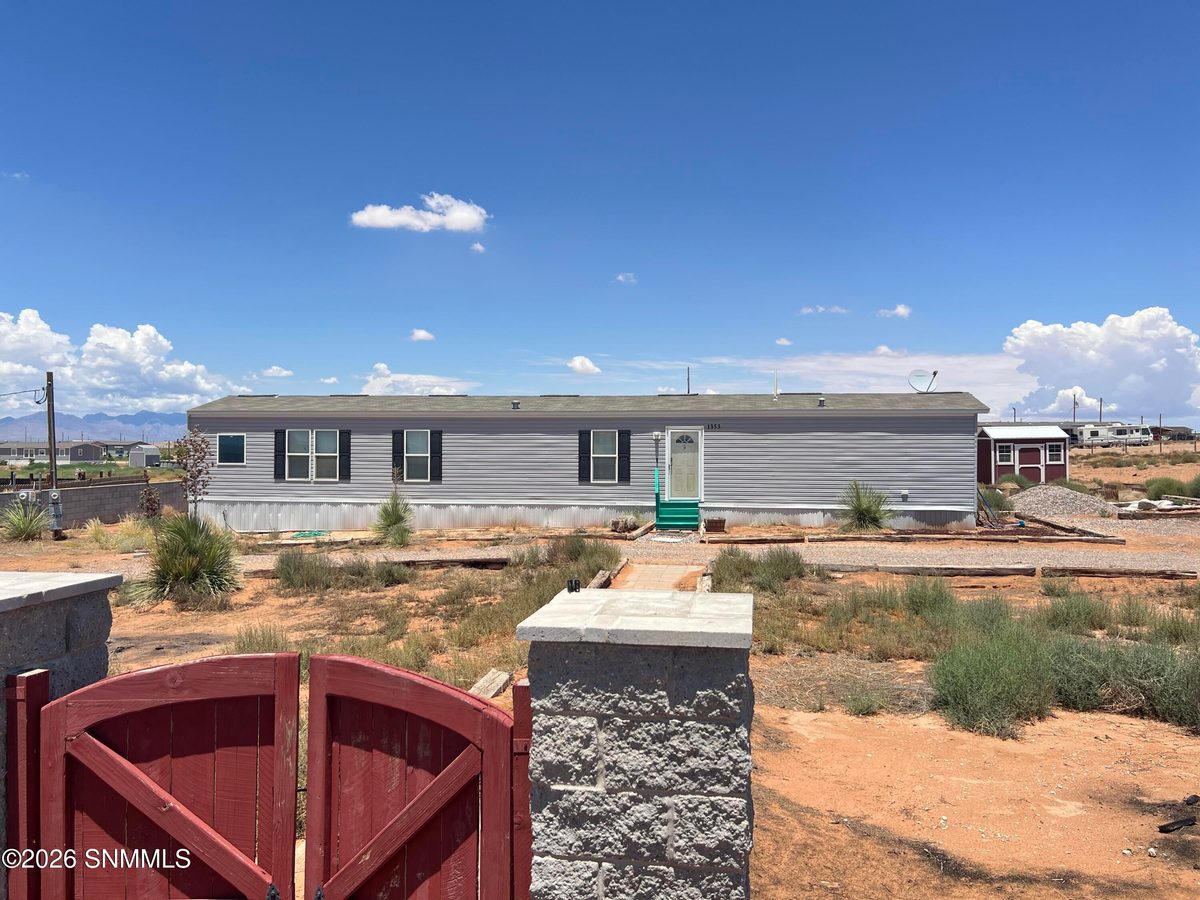1353 Mojave Desert Drive, Chaparral, NM 88081 photo 2