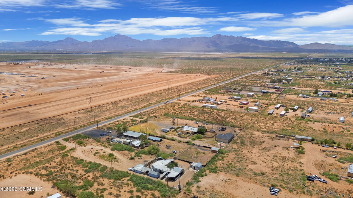 832 State Line Drive, Chaparral, NM 88081 photo 6