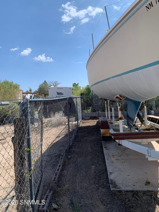 327 Mescal Drive, Elephant Butte, NM 87935 photo 3