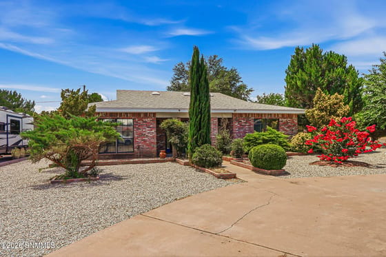 960 Calle Sereno, Las Cruces, NM 88007 photo 5