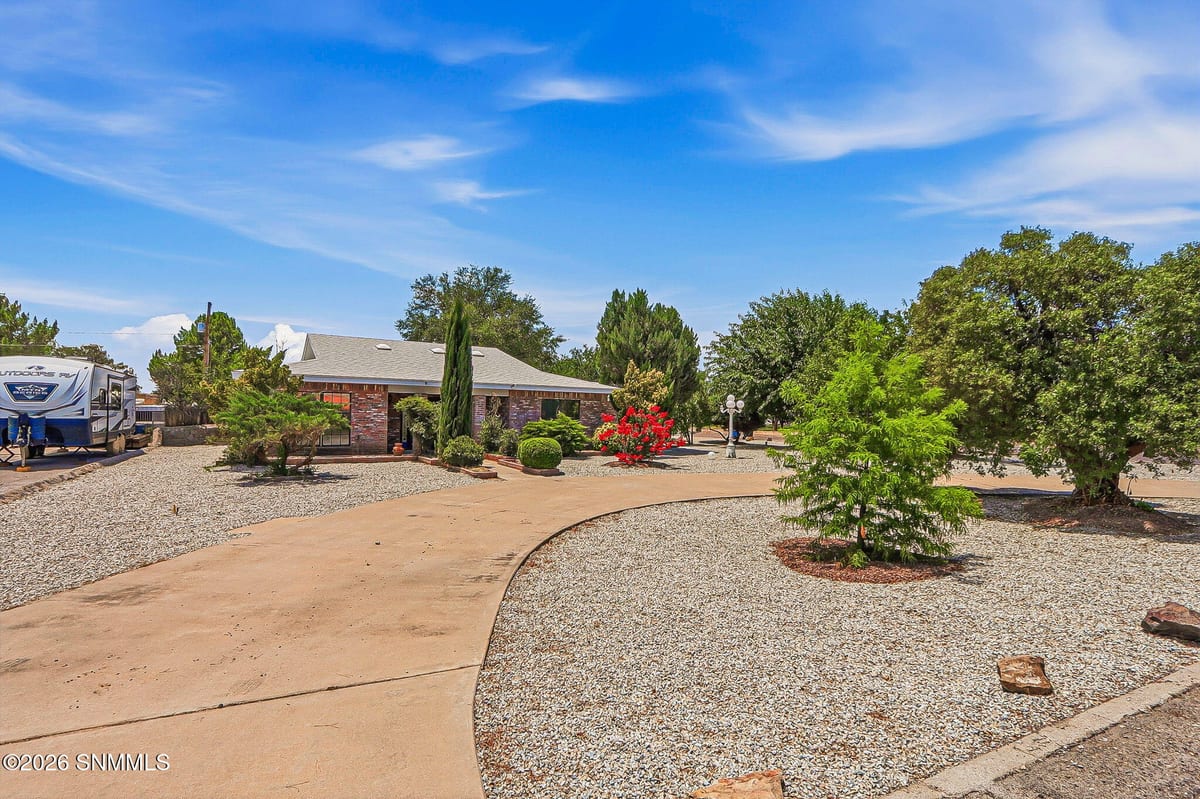 960 Calle Sereno, Las Cruces, NM 88007 photo 6