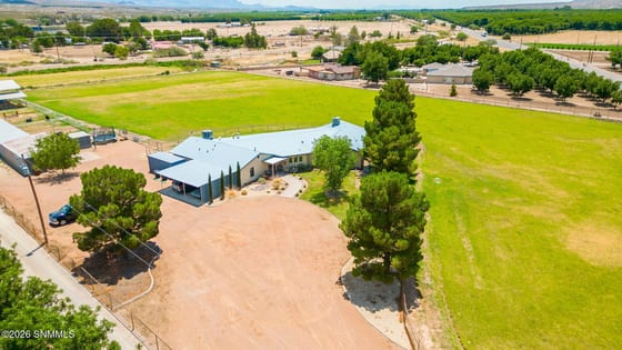 10110 N Valley Drive, Las Cruces, NM 88007 photo 5