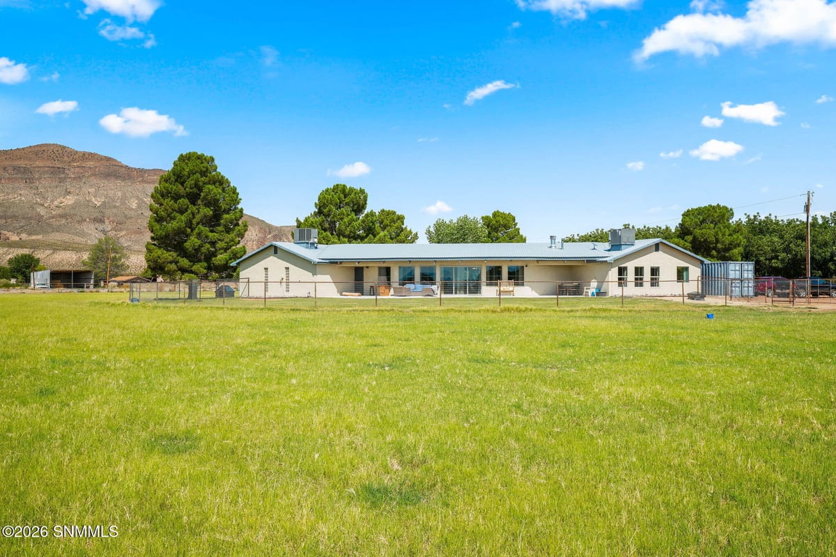 10110 N Valley Drive, Las Cruces, NM 88007, foto 6