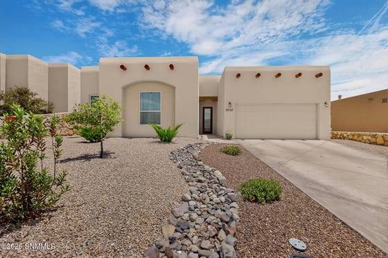 3030 Don Buck Drive, Las Cruces, NM 88011 photo 2
