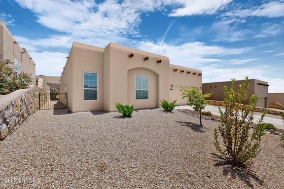 3030 Don Buck Drive, Las Cruces, NM 88011 photo 3