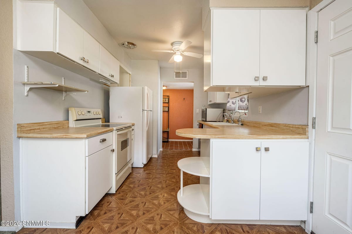 1015 Calle Del Encanto, Las Cruces, NM 88005 photo 11