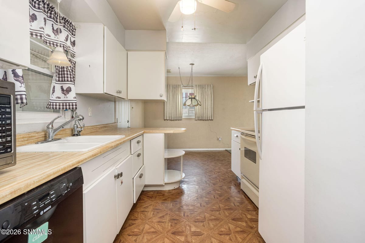 1015 Calle Del Encanto, Las Cruces, NM 88005 photo 14