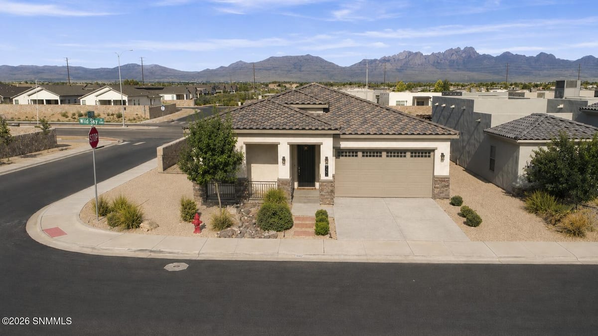 6162 Wild Sky Street, Las Cruces, NM 88012 photo 1