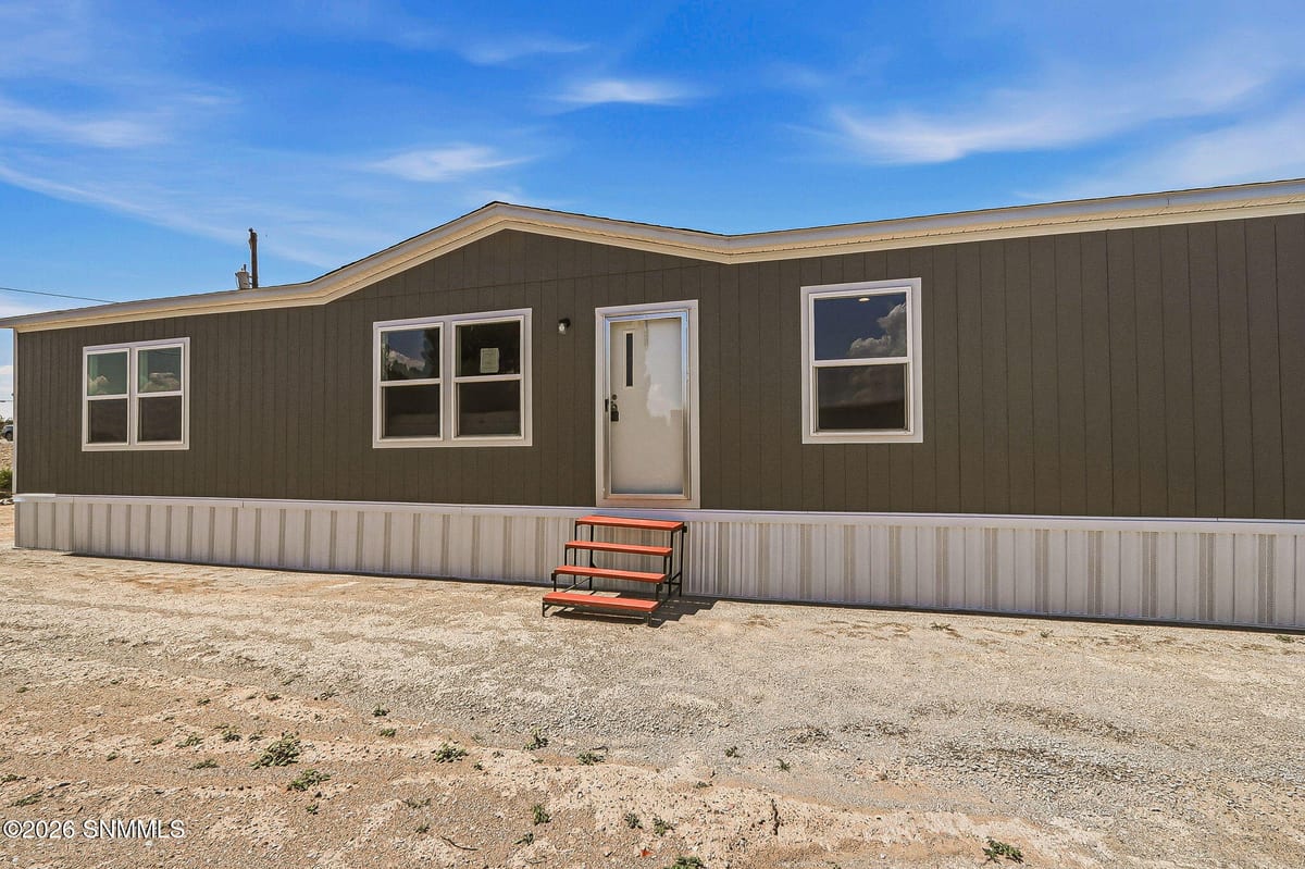 5095 Yuma Street, Las Cruces, NM 88012 photo 1