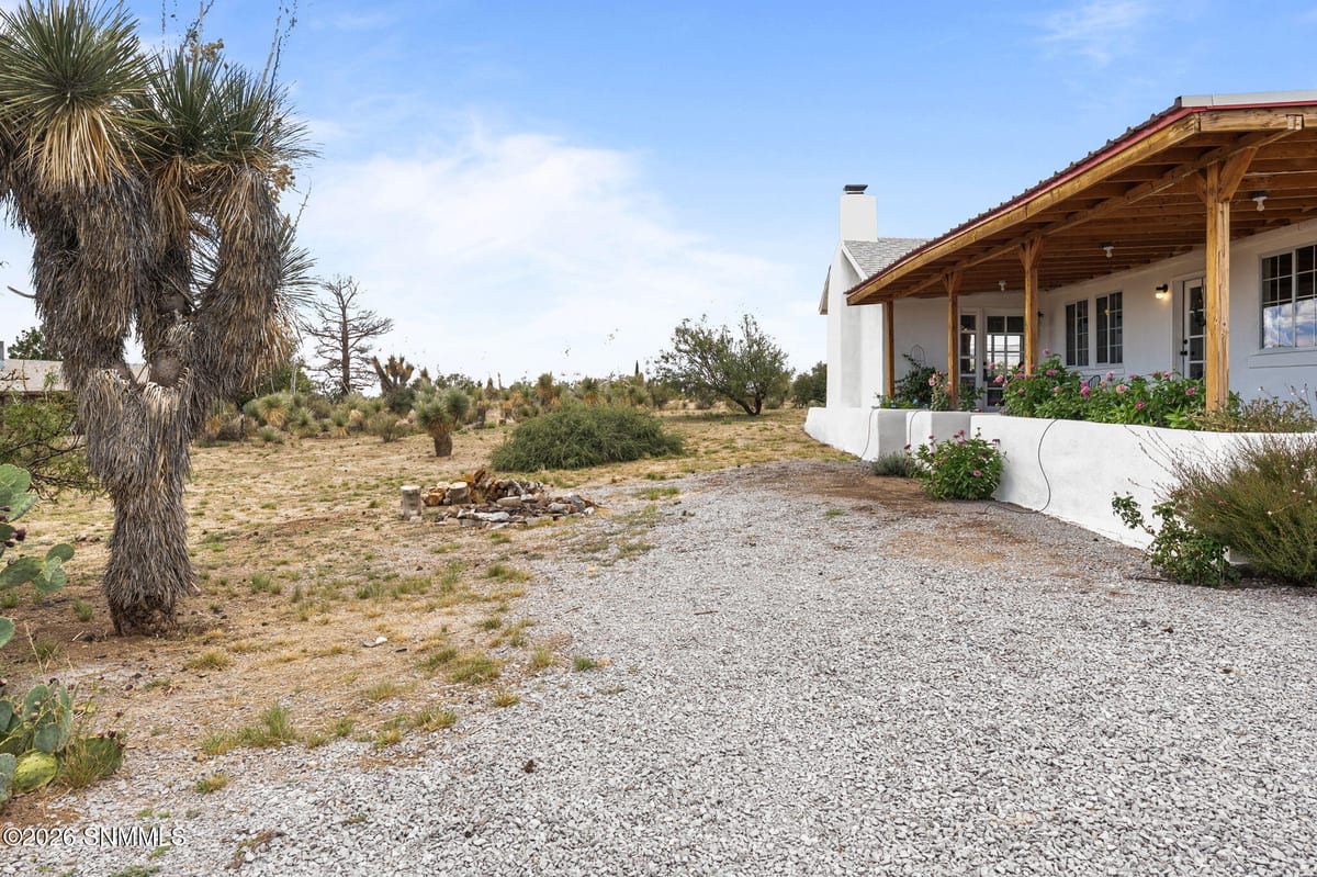 6595 Third Street, Organ, NM 88052 photo 9