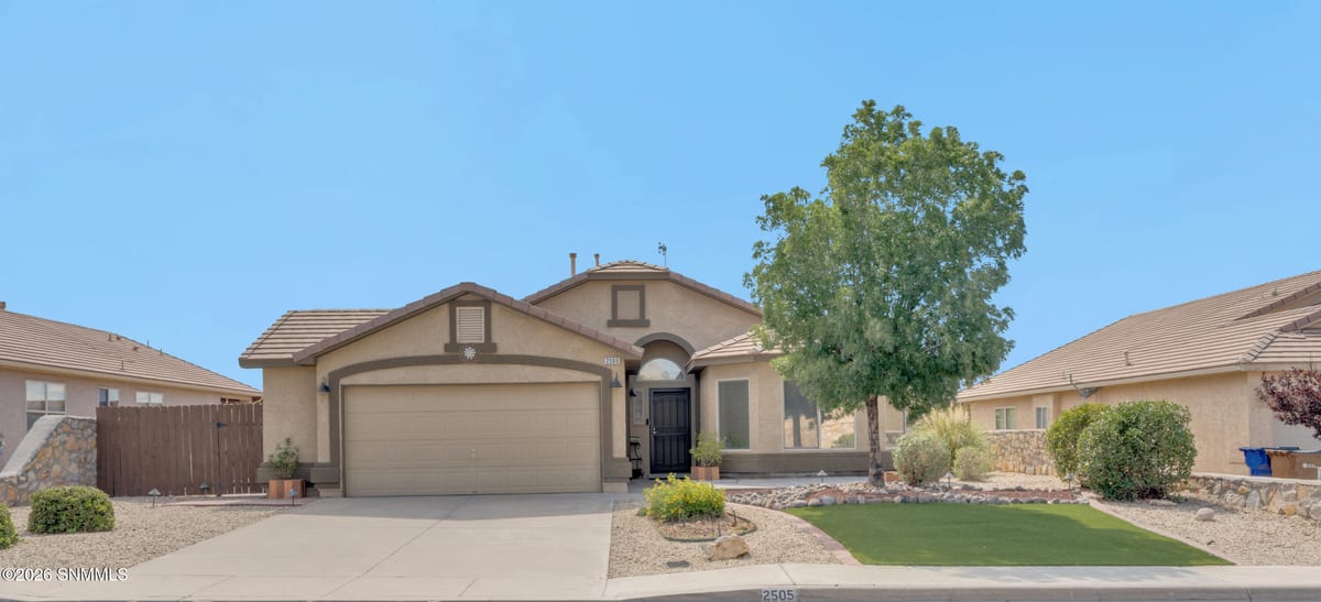 2505 Silver Sage Drive, Las Cruces, NM 88011 photo 1