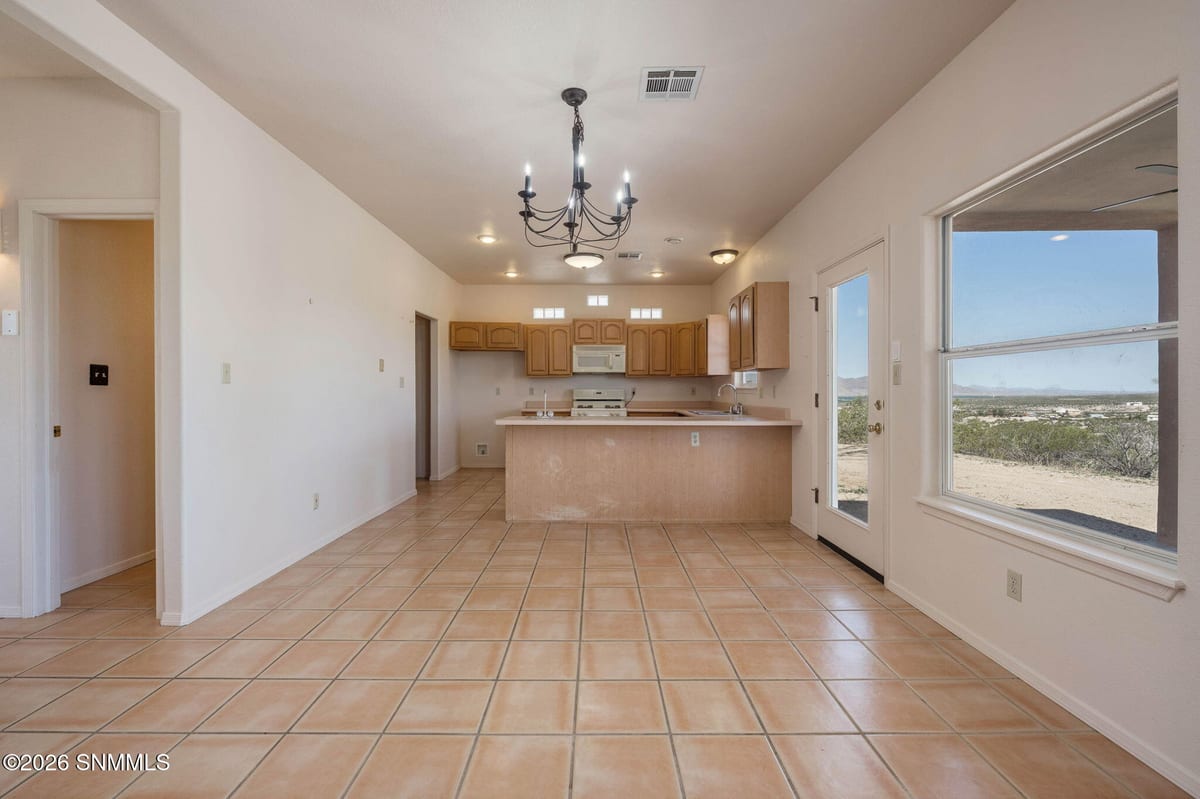 1900 Desert Ridge Rise Road, Las Cruces, NM 88012 photo 14