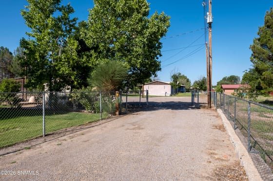 3998 Watson Place, Las Cruces, NM 88005 photo 4