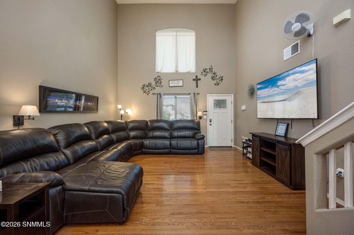 3748 Piedras Negras Drive, Las Cruces, NM 88012 photo 6