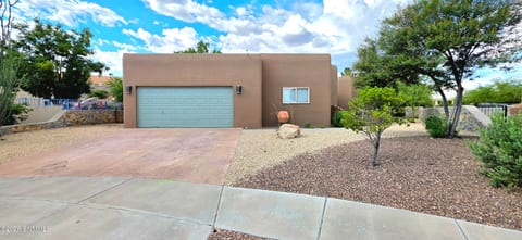 2011 Desert Springs Court home for sale