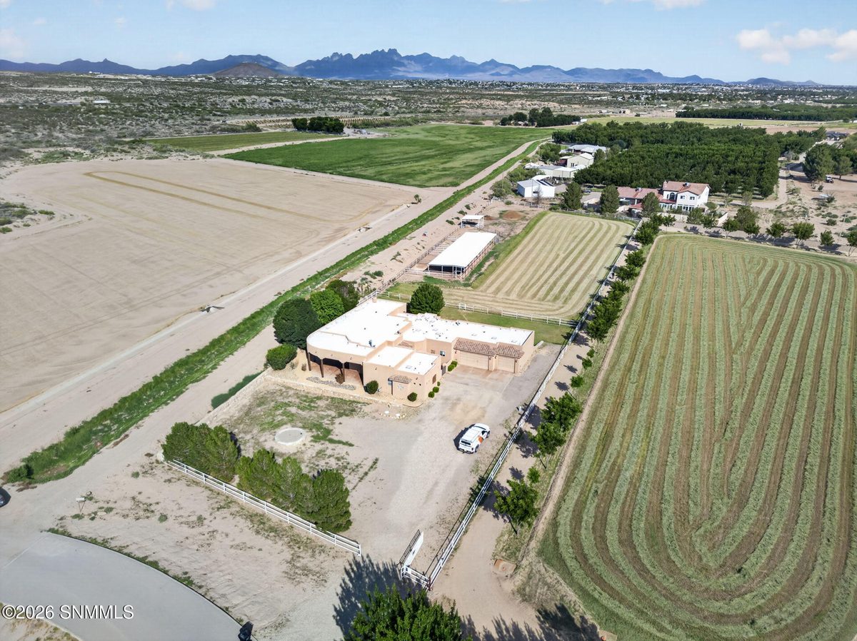 240 Providence Road, Las Cruces, NM 88007 photo 9