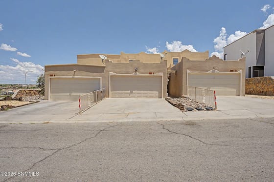 703 Athenian Way #A, B, and C, Las Cruces, NM 88011 photo 3