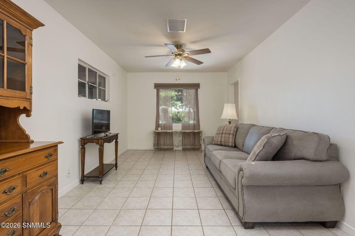 415 Milton Avenue, Las Cruces, NM 88005 photo 12
