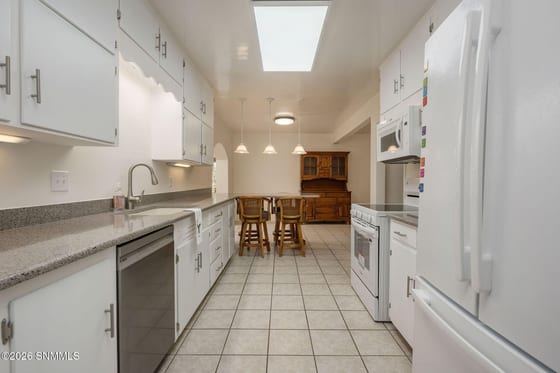 415 Milton Avenue, Las Cruces, NM 88005 photo 4