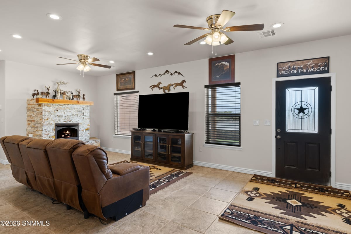 5707 Mauer Road, Las Cruces, NM 88005 photo 9