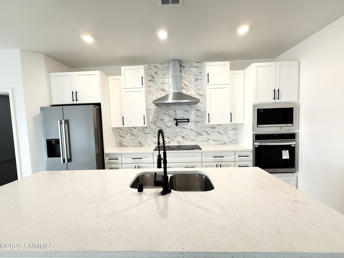 7468 Eagle Vista Street, Las Cruces, NM 88012 photo 10