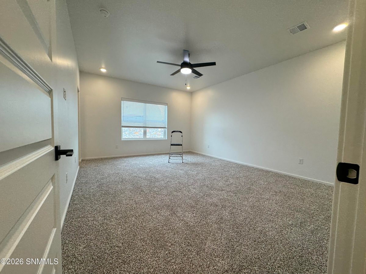 7450 Eagle Vista Street, Las Cruces, NM 88012 photo 14