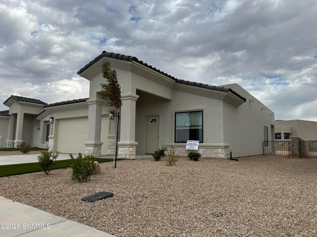 7450 Eagle Vista Street, Las Cruces, NM 88012 photo 3