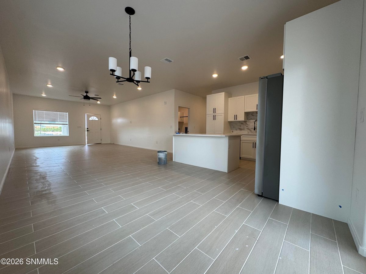 7450 Eagle Vista Street, Las Cruces, NM 88012 photo 6