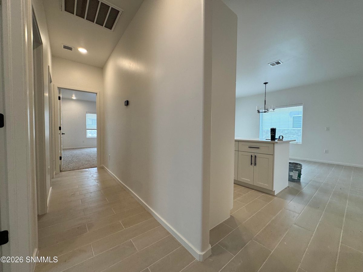 7450 Eagle Vista Street, Las Cruces, NM 88012 photo 9
