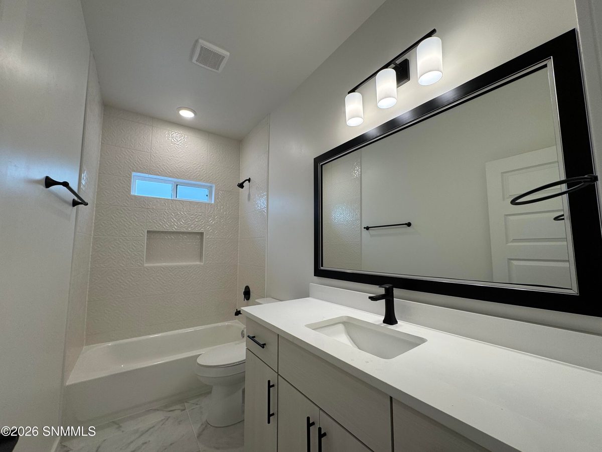 7444 Eagle Vista Street, Las Cruces, NM 88012 photo 8