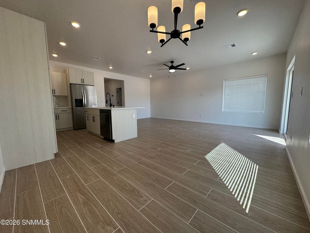 7480 Eagle Vista Street, Las Cruces, NM 88012 photo 15