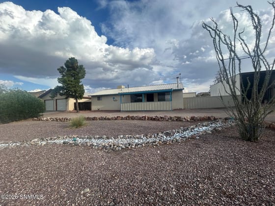 716 Erie Avenue, Elephant Butte, NM 87935 photo 3