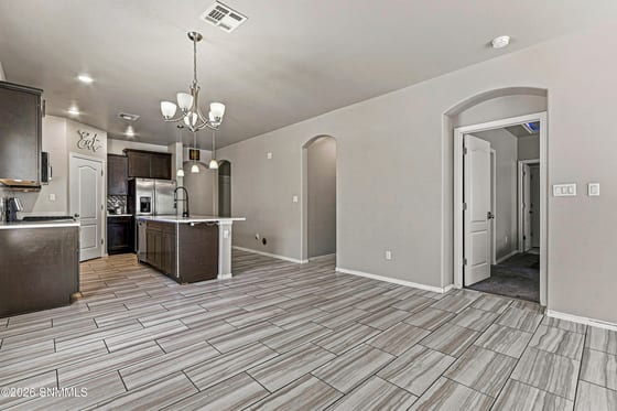 4242 Desert Lily Drive, Las Cruces, NM 88007 photo 2
