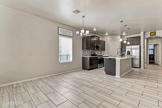 4242 Desert Lily Drive, Las Cruces, NM 88007 photo 3