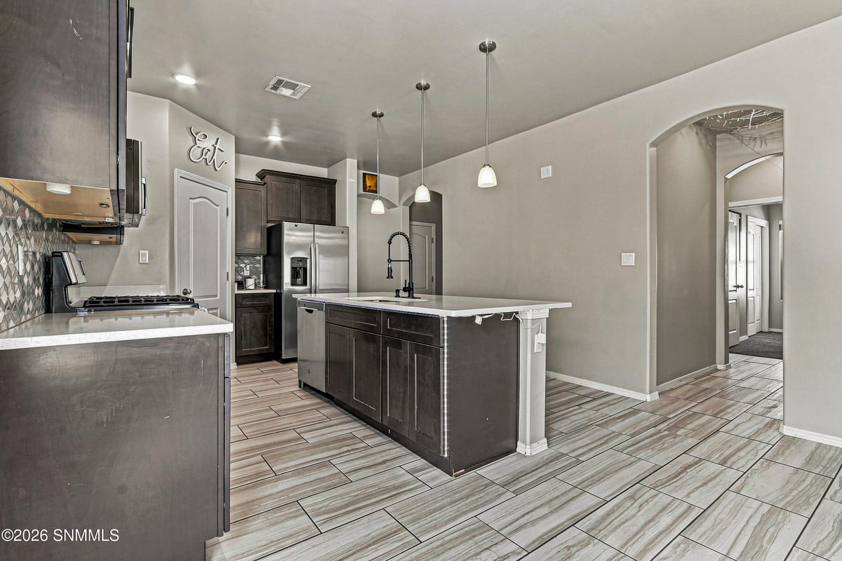4242 Desert Lily Drive, Las Cruces, NM 88007 photo 5