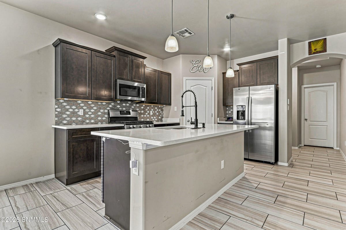 4242 Desert Lily Drive, Las Cruces, NM 88007 photo 8